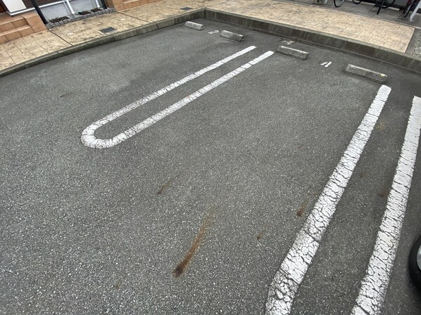 エスポワール中地の物件外観写真